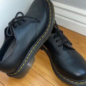 Doc Marten Oxfords